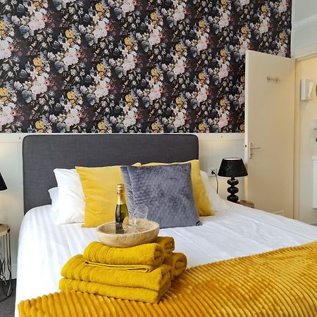 Hotel 'T Witte Huys Scheveningen Den Haag Bagian luar foto